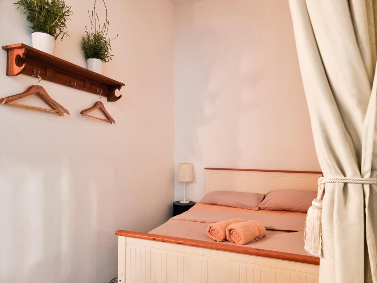 Clocktower Homestay 2 To 8 Pax At Brinchang, キャメロンハイランド エクステリア 写真